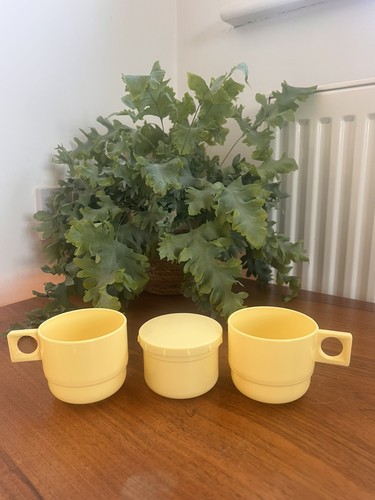 Vintage sirram yellow - vintage, plastic