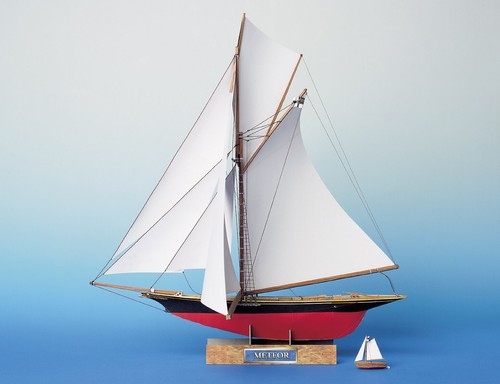 Card model kit kaiser s - –, kaiser’s