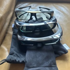 Bin 3 X Sony TDG-BR100 3D