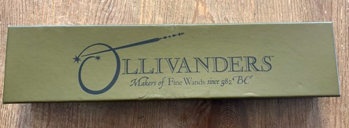 Ollivanders holly wand - holly, 11”