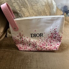 (A3) CHRISTIAN DIOR MISS DIOR