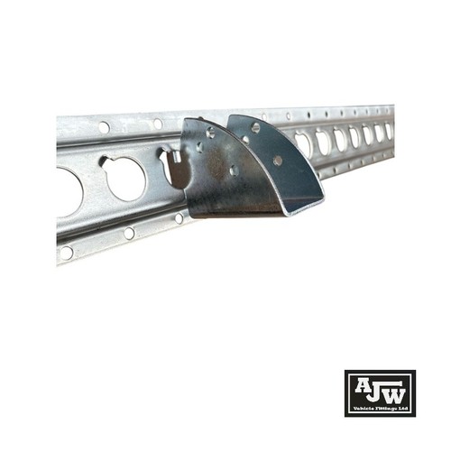 Internal decking bracket - internal,