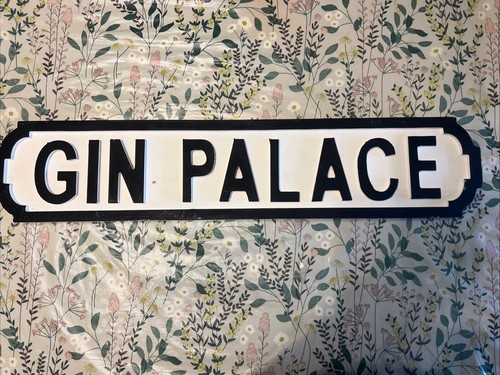 Gin palace indoor old - palace,