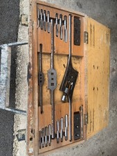 presto large vintage tap & die set in woodon box
