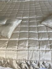 cream bed throw kylie Minogue