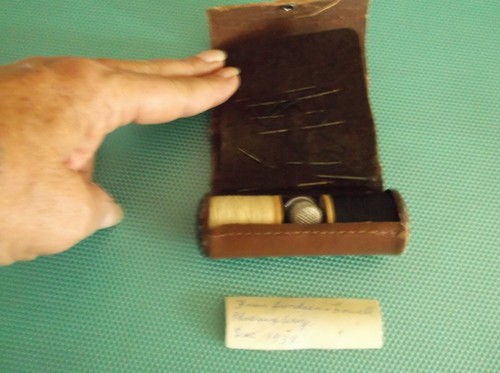 Antique travel sewing - travel, kit