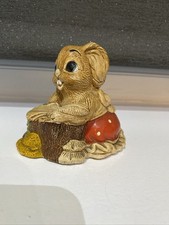Vintage Collectable Hand Painted Stoneware Woodlander  Rabbit 'WENDY'
