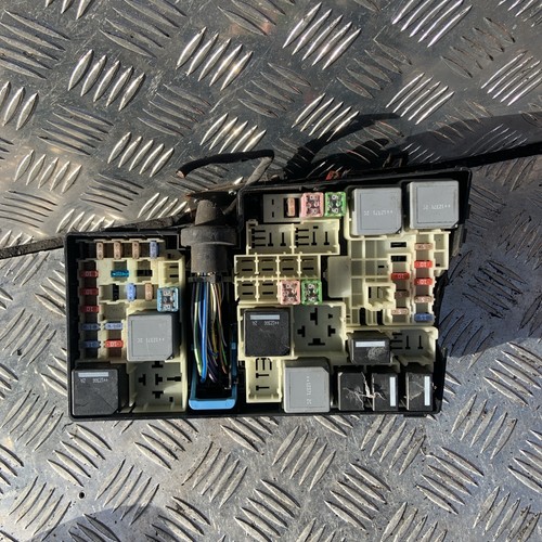 Ford focus fuse box - fuse,