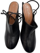 Next Signature Black Leather