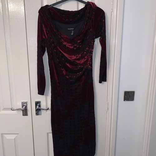 New without tags halston - new,