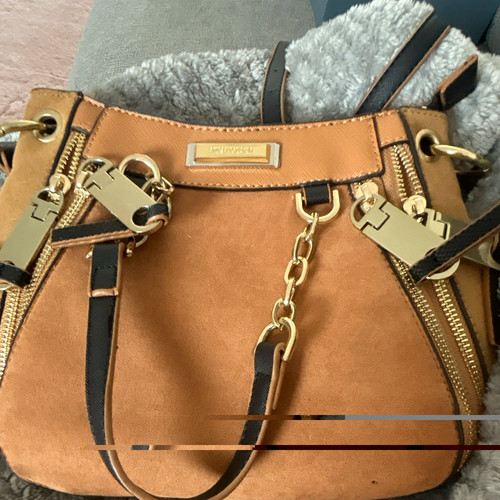 River island tan - river,