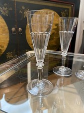 VINTAGE PAIR OF ETCHED CRYSTAL GLASS CHAMPAGNE FLUTES-BEAUTIFUL