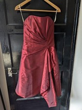 Red prom dress used size 6-8 ( please read description) 