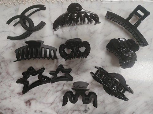 Joblot black hairclips - black,