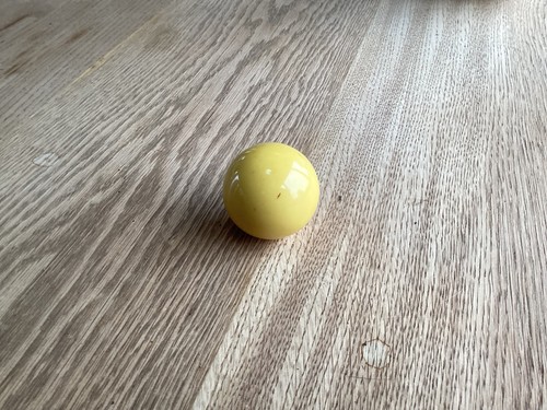 White snooker ball 16 - white,