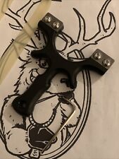 LEIGHTONS CATTYS Clipped Frame