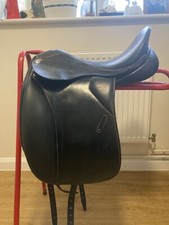 17" M Zaldi Monoflap Dressage Saddle