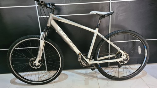 Carrera crossfire hybrid - 3,