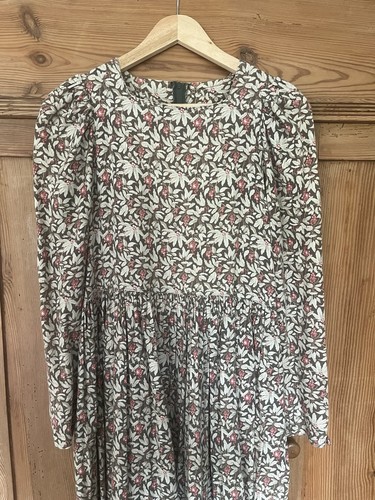 Vintage laura ashley - laura,
