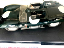 AUTOART MODELS  JAGUAR D -TYPE LIMITED EDITION 73561. SHORT NOSE GREEN 73561