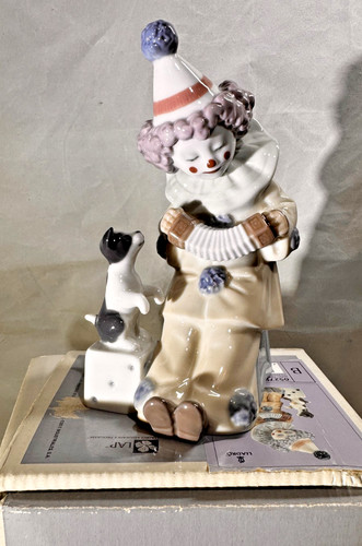 Lladro 5279 pierrot - pierrot, with