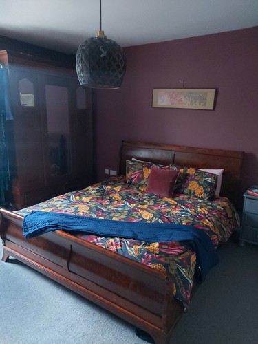 Laura ashley broughton - ashley,