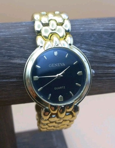 Ladies gold tone - gold, quartz