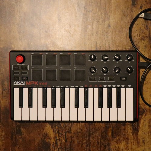 Akai mpk mini - mpk, controller