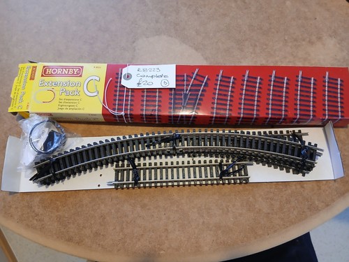 Hornby gauge railway track - hornby,