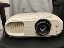 Epson EH-TW7000 4K PRO-UHD