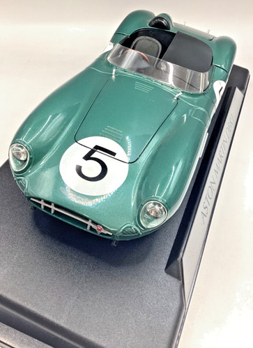 Aston martin dbr 1 winner - 1:18,