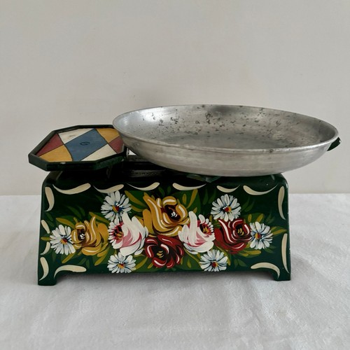Vintage hand painted weighing - hand,