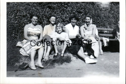 1953 newquay cornwall - 1953, family
