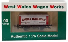 DAPOL OO GAUGE NO. 24 GWILI RAILWAY LIME CLOSED WAGON CARMARTHEN MODEL BOXED