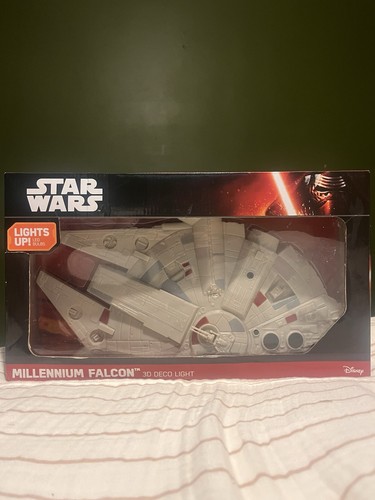 Star wars millennium falcon - wars,