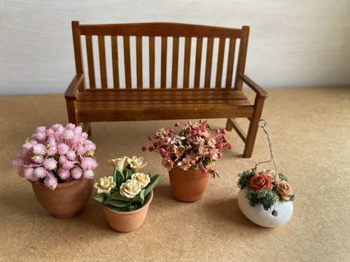 Dolls house garden bench - dolls,