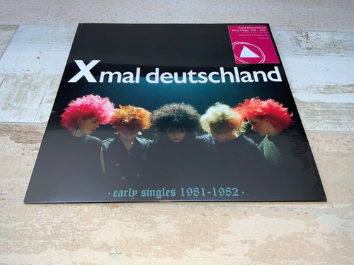 Xmal deutschland early - early, singles