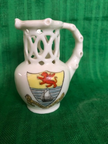 Crested china puzzle - jug-, rhyl