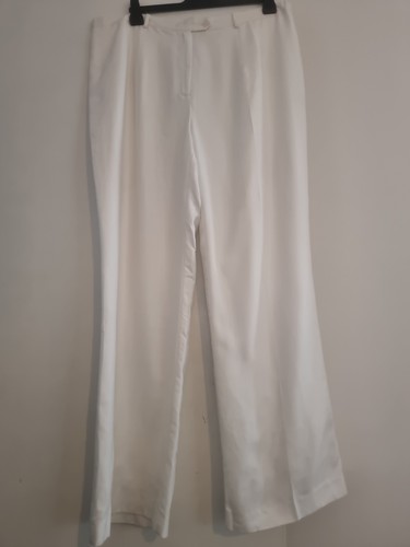 Pre loved trousers size - -loved,