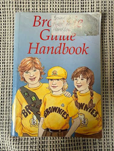 Brownies girl guides - girl,