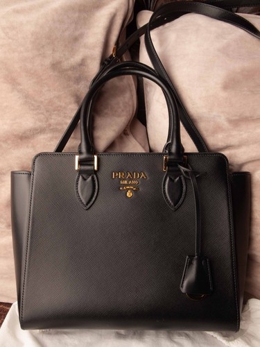 Prada saffiano leather - ,