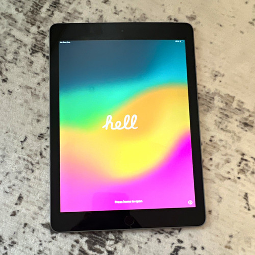Apple ipad 6th - gen, gig