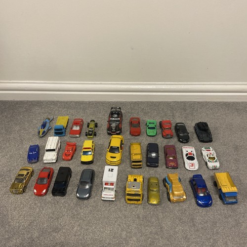 Huge bundle x30 toy cars - x30,