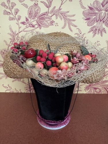 Antique woman straw bonnet - straw,