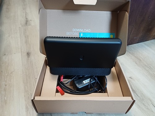 Genuine ee smart hub - -,