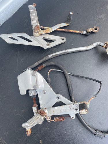 Suzuki gsxr 400 - rear, sets