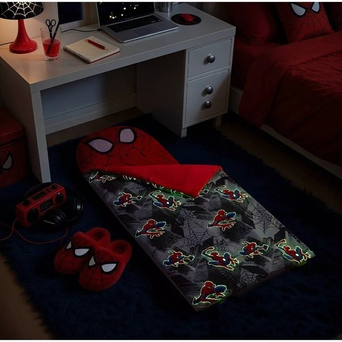 Spider man glow in dark - in,