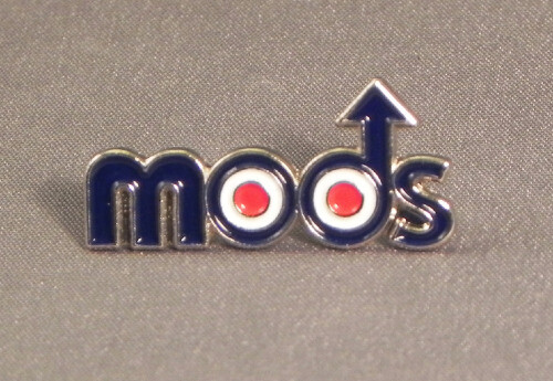 Mods enamel pin badge - "mods",