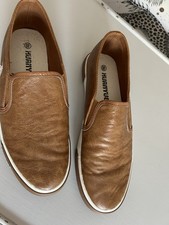 Men’s deck Shoes Faux Tan Leather Size 44