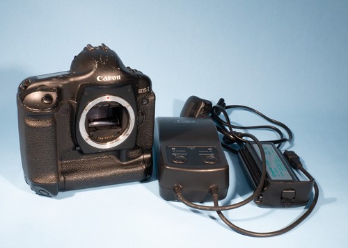 Canon eos mark dslr - mark,